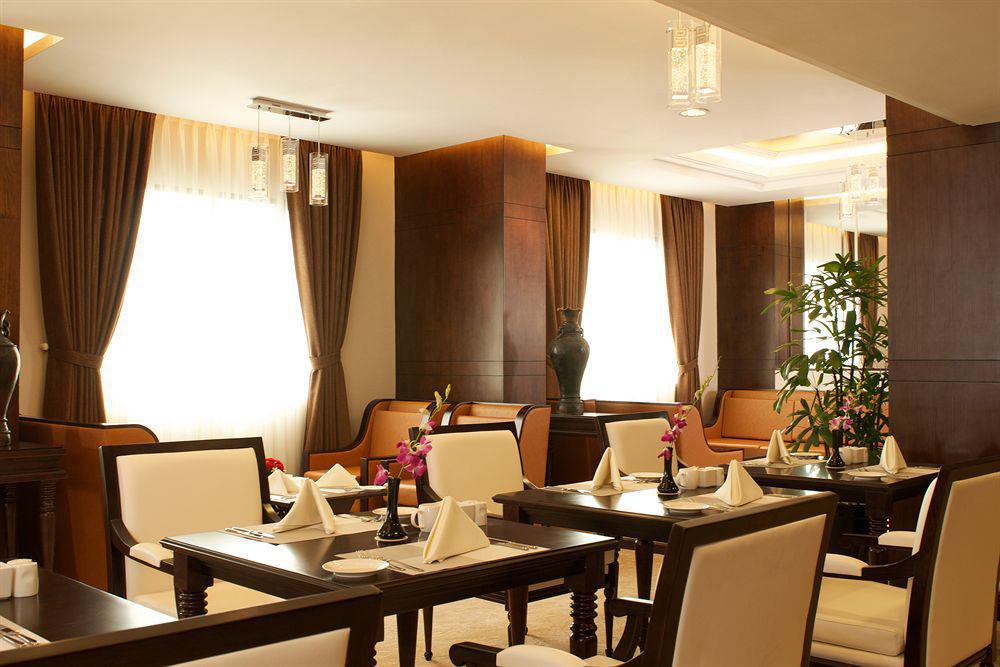 Khách sạn Saigon